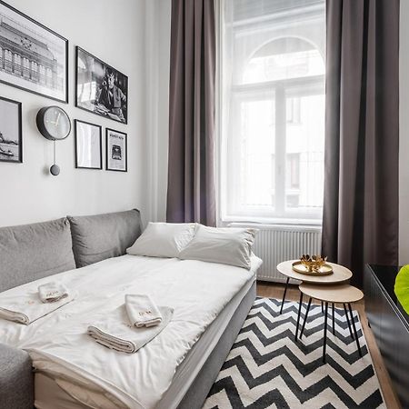 E32 - Oktogon Panorama Suite - Best Location - By Bqa Budapest Phòng bức ảnh