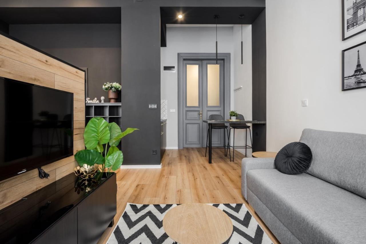 E32 - Oktogon Panorama Suite - Best Location - By Bqa Budapest Ngoại thất bức ảnh