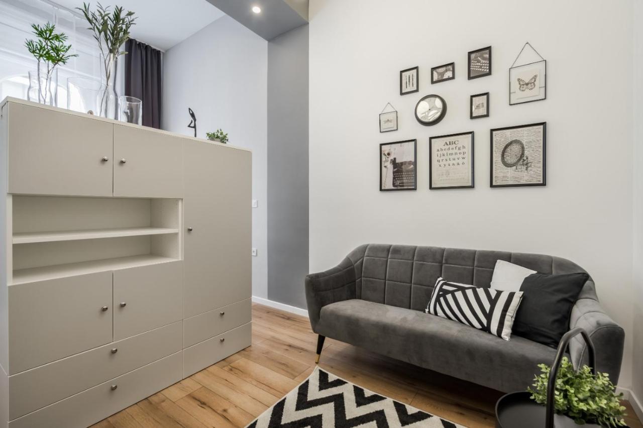 E32 - Oktogon Panorama Suite - Best Location - By Bqa Budapest Ngoại thất bức ảnh