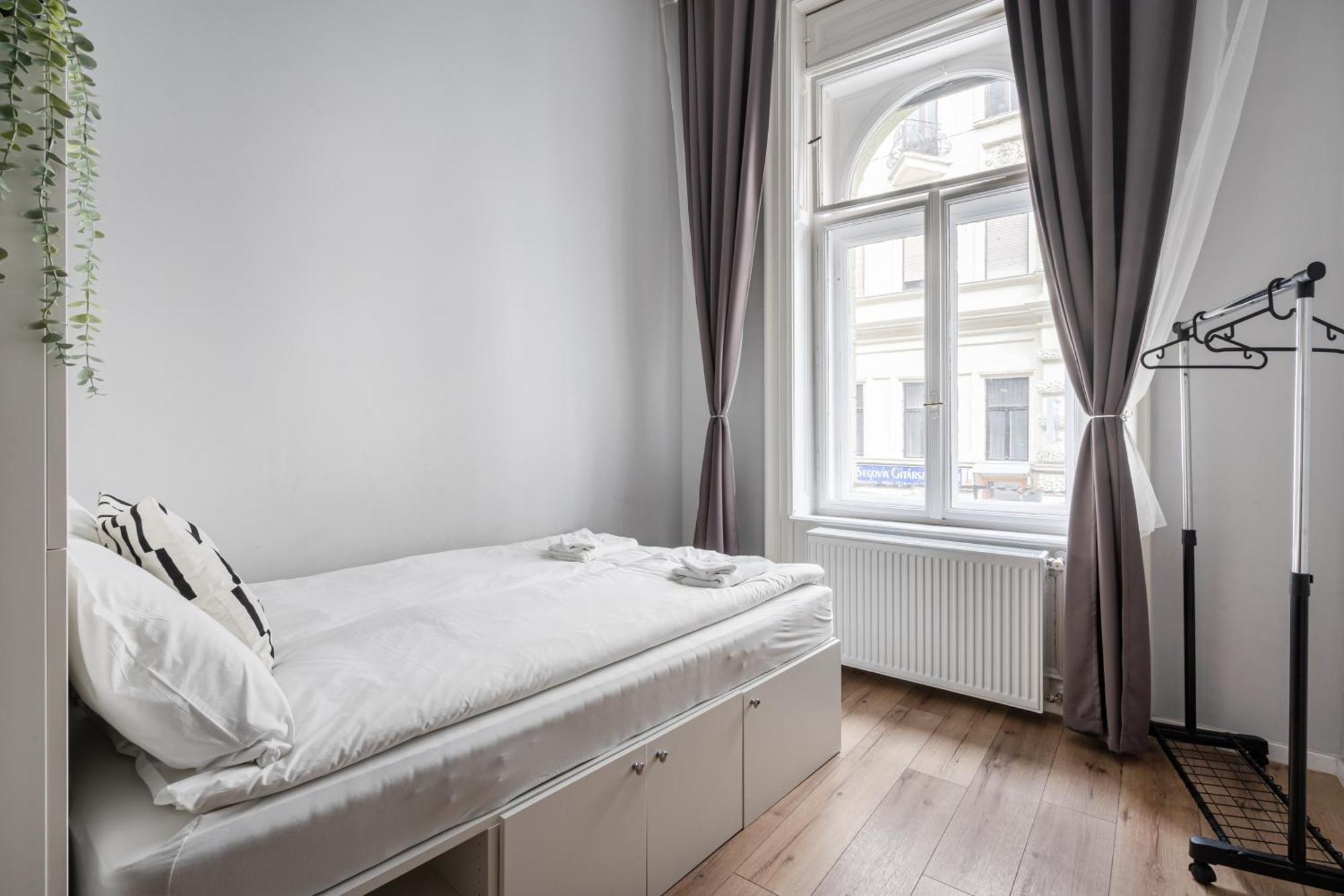 E32 - Oktogon Panorama Suite - Best Location - By Bqa Budapest Phòng bức ảnh